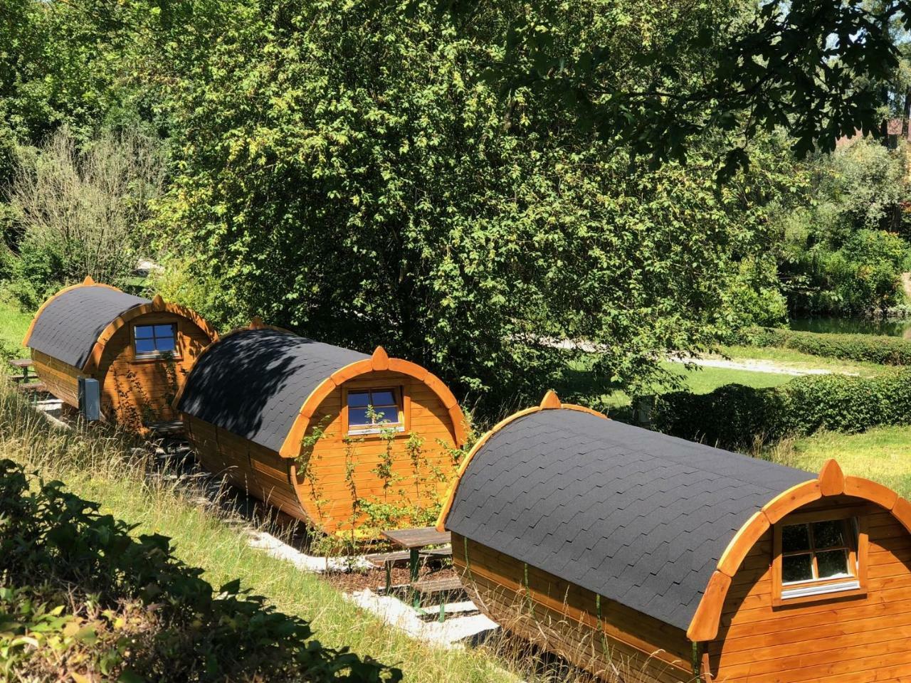 Camping & Pension Au An Der Donau Exteriör bild